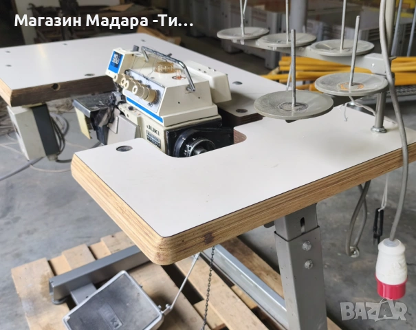 оверлог МО 2500 на JUKI, снимка 2 - Шевни машини - 54494250