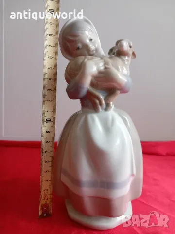 NAO by Llandro ,Порцеланова Статуетка "Момиче с Агънце"1977г., снимка 8 - Антикварни и старинни предмети - 55323890