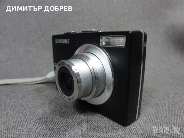ЦИФРОВ ФОТОАПАРАТ SAMSUNG L210 10.2MP CCD DIGITAL CAMERA Y2K RETRO DIGICAM, снимка 3 - Фотоапарати - 54712457