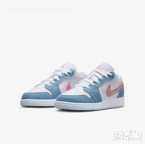 Юношески кецове Nike AIR Jordan 1 LOW SE (GS), снимка 4 - Кецове - 55280878