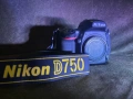 Фотоапарат Nikon D750 с обективи и принадлежности, снимка 1