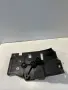 Преден ляв държач на акумулатора DWM500031 за Land Rover Discovery 4 3.0 TDV6 2010–2016, снимка 1