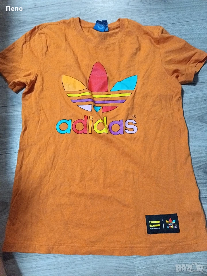 Спортна тениска Adidas, снимка 1