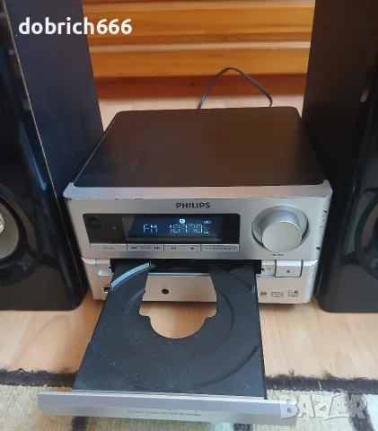 Аудио уредба Philips USB CD FM Aux с тонколони 25 евро, снимка 3 - Аудиосистеми - 55500978