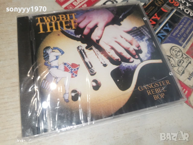 TWO BIT THIEF CD 0107261757H2E7R, снимка 3 - CD дискове - 55123182