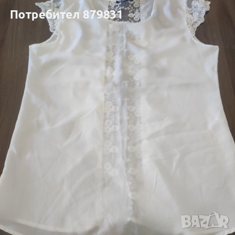 Елегантна бяла блуза / топ без ръкави с красива дантела