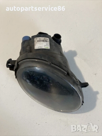 Преден ляв фар за мъгла за Volvo C30 1.6 TDI 109HP (2012) 30796680, снимка 3 - Части - 54124615