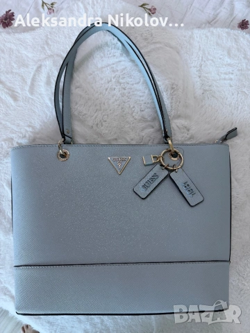 Нова оригинална чанта на Guess 