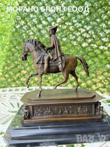 Луксозна бронзова статуетка на конник (Nick) – Истински бронз и мрамор, 4.7 кг