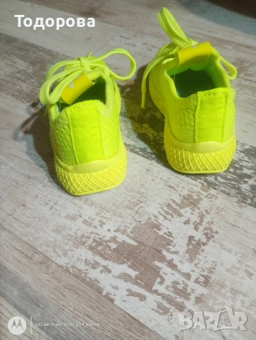 маратонки Adidas момиче 14.5см, снимка 4 - Детски маратонки - 54604938