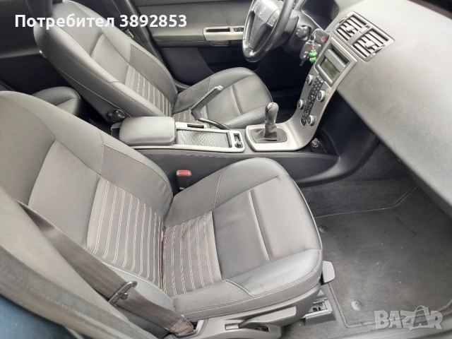 Волво в50, снимка 2 - Автомобили и джипове - 54495539