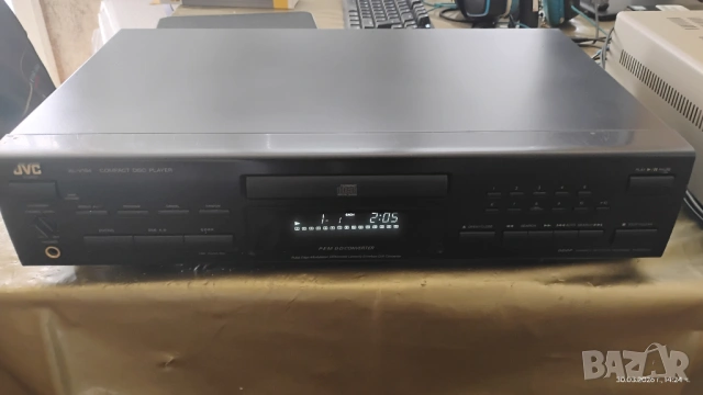 CD player JVC XL-V164