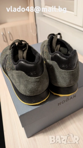 Продавам мъжки оригинални обувки Hogan, снимка 3 - Маратонки - 54334719