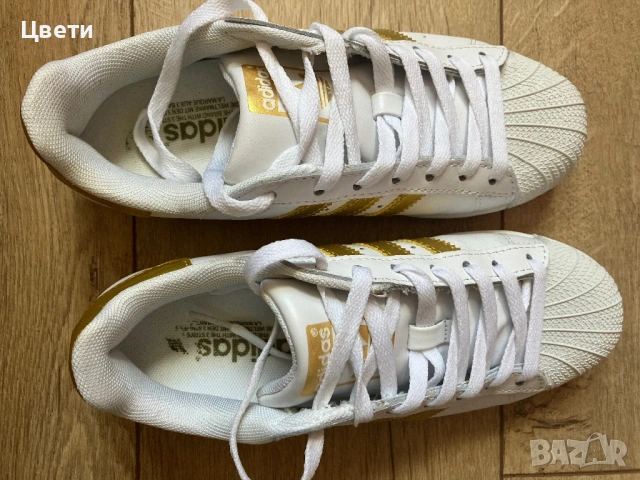 Маратонки Adidas, снимка 2 - Маратонки - 54303371