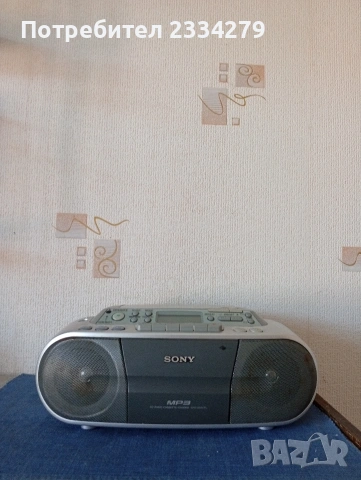 Стар радиокасетофон ,,SONY SFD-03 CPL" FOR THE U.S.A. VERSION.