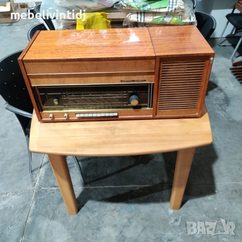 Ретро радиограмофон Rema 2080 Phono с полирана повърхност, снимка 2 - Антикварни и старинни предмети - 53762953