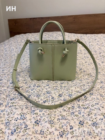Дамска чанта на Zara, снимка 8 - Чанти - 54580440