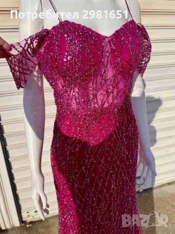 Страхотна рокля, снимка 2 - Рокли - 54264309