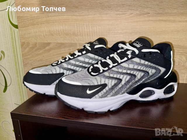 ЧИСТО НОВИ Обувки NIKE AIR MAX TW - Black/White, снимка 3 - Спортни обувки - 54174868