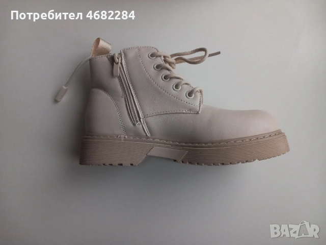 Детски боти / ботуши Reserved - НОВИ С ЕТИКЕТ, снимка 3 - Детски боти и ботуши - 54629207