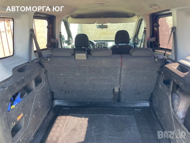Fiat Doblo 1.6 Multidjet, снимка 8 - Автомобили и джипове - 54338472