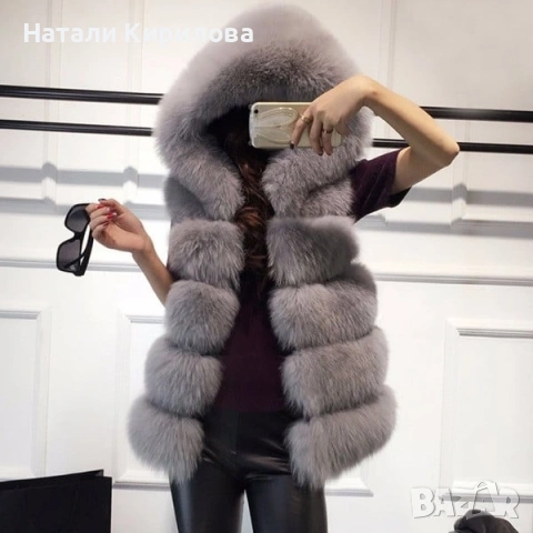 Дамски пухкав елек с качулка, снимка 4 - Елеци - 54330217