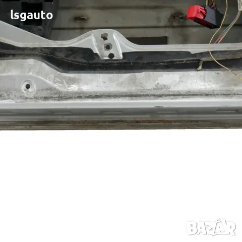 Предна лява врата Peugeot 307 2001-2008 ID: 163330, снимка 3 - Части - 55636484