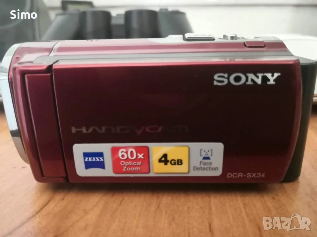 Видеокамера Sony DCR SX34, снимка 3 - Камери - 54503909