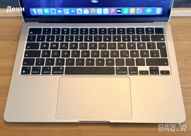 MacBook Air 13” M3 Chip 256GB SSD(2024).+ подарък калъф за носене., снимка 3 - Лаптопи за работа - 54404921