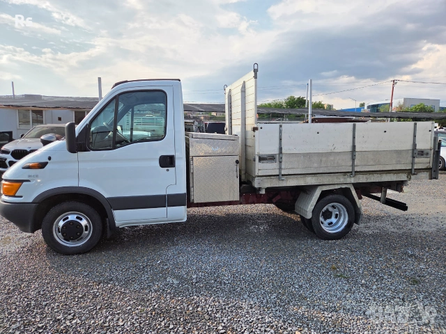 Iveco Daily 35c13  Тристранен самосвал , снимка 4 - Бусове и автобуси - 55123896
