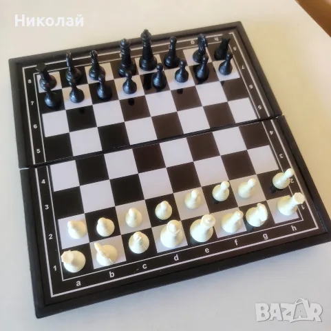 Мини магнитен шах за изпът