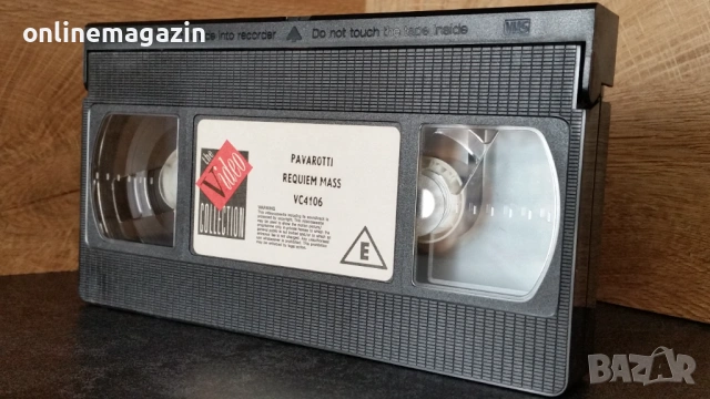 Видеокасета " Pavarotti in Verdi's REQUIEM MASS " VHS, снимка 4 - Други жанрове - 54098524