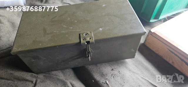 Кутия инструменти Военна Ретро Соц Руски Руска части комплект гедоре гаечни гаечен ключ  Земеделска 