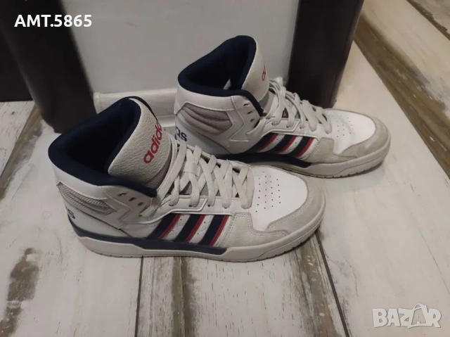 Мъжки високи маратонки Adidas (42,5), снимка 2 - Маратонки - 54314605