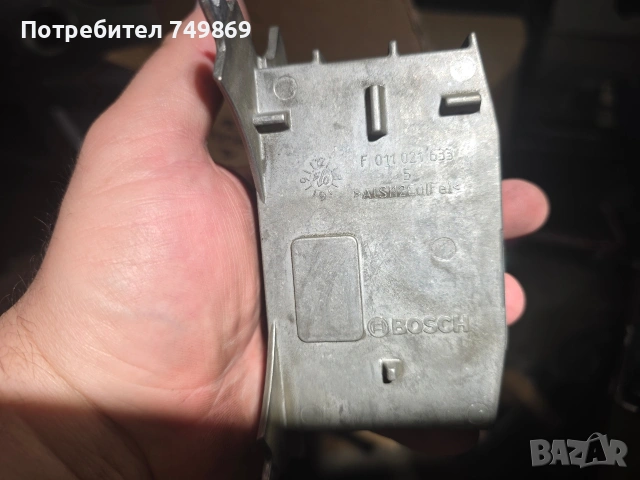 електронен блок за управление вентилатор BOSCH  F 011 021 633, снимка 2 - Части - 54704415