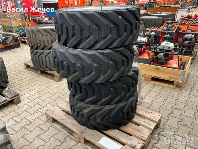  4 броя гуми с джанти Outrigger XT 33x12D610 NHS