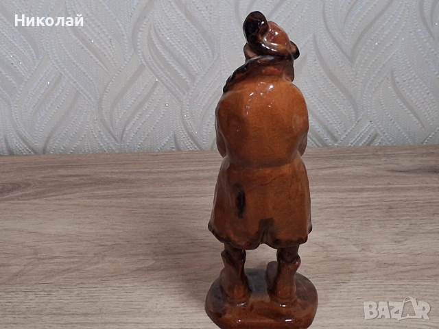 Стара Съветска Керамична Фигура Старец Рибар Гжел Артел, снимка 13 - Антикварни и старинни предмети - 54387705
