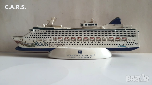 Круизен кораб Norwegian Gem Cruise Line NCL, снимка 4 - Колекции - 55047971