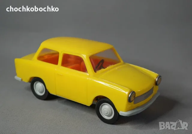 TRABANT 601 Старa Немска пластмасовa играчкa модел кола