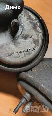 тампон на двигателя бмв е46 330д 184кс bmw e46 330d, снимка 2 - Части - 54430205
