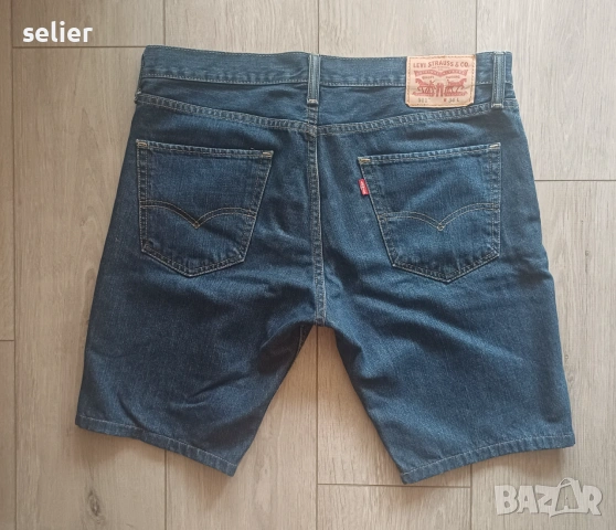 LEVI STRAUSS 511 -оригинални мъжки дънкови панталонки Размер:34 Слагани са 5-6 пъти Цена:20 евро
