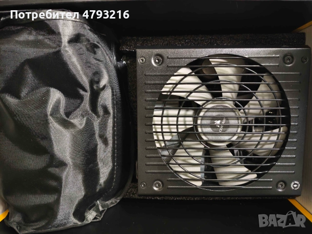 Захранване Corsair RM850x 5г гаранция Модулно, снимка 2 - Захранвания и кутии - 54280240