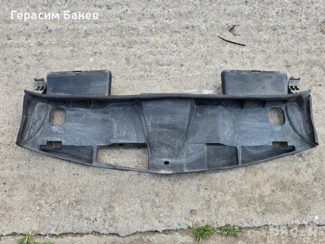 А2125000155 Кора въздуховод над радиатори OEM MERCEDES W212 E 350 CDI 4MATIC OM642 2011