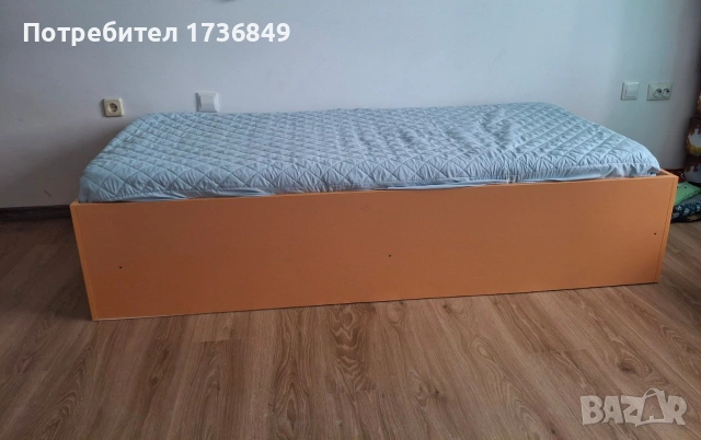 Продавам гардероб и две единични легла , снимка 4 - Спални и легла - 54737106
