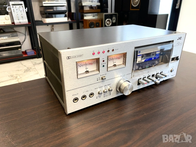 Чудесен касетен дек JVC, снимка 4 - Декове - 54228026