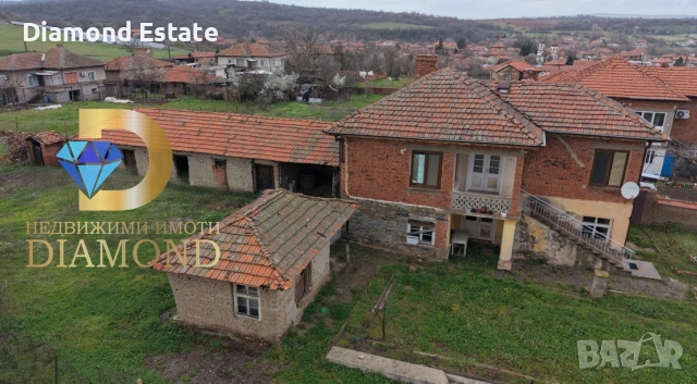 Двуетажна къща в село Бисер, общ. Харманли, снимка 2 - Къщи - 55230835