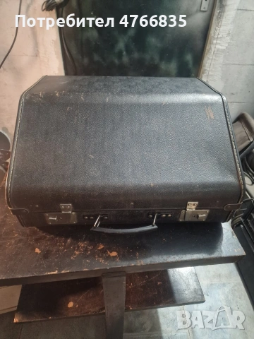 Акордеон Weltmeister Gigantilli 80 баса , снимка 8 - Акордеони - 53980644