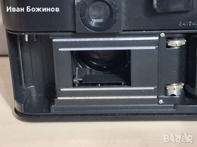 Съветски фотоапарат Зенит 11, снимка 4 - Фотоапарати - 54689417