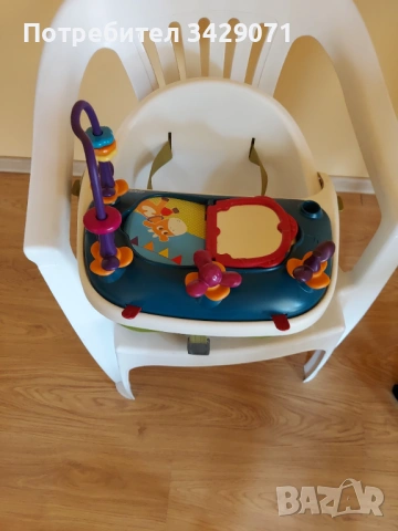 Mamas & Papas - Столче за хранене с табла с играчки