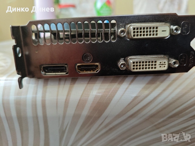 Видеокарта Gigabyte GeForce GTX 760 , снимка 4 - Видеокарти - 54766299